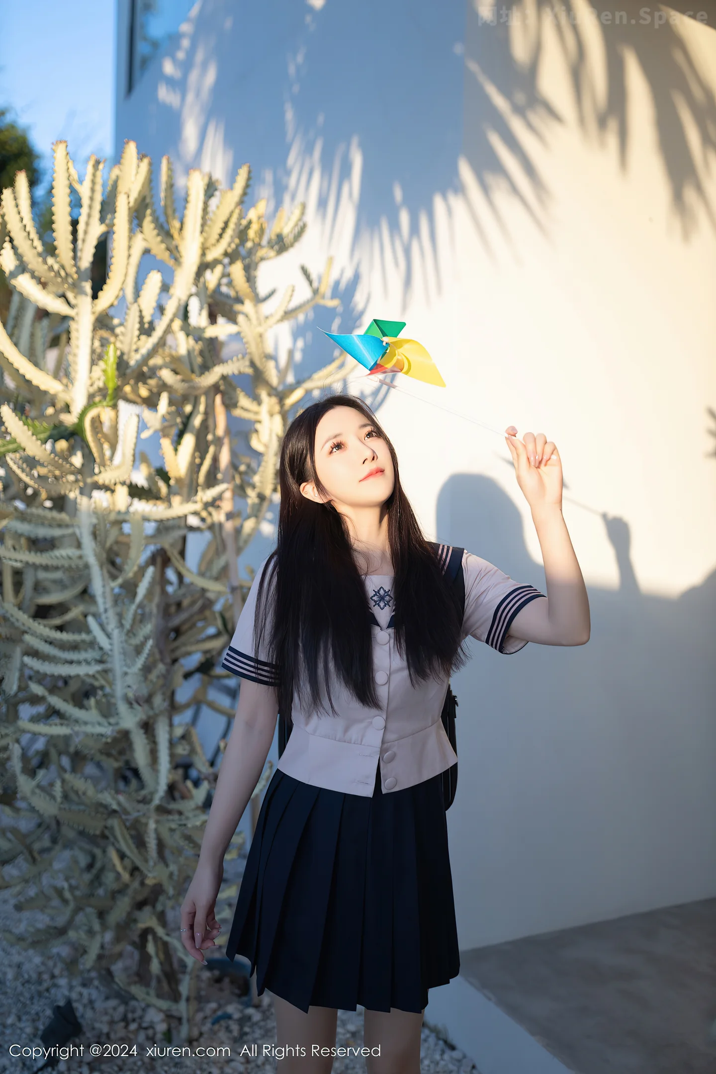 图片[4]-[XiuRen秀人网]VOL.8244 模特鱼子酱Fish性感JK制服配情趣内衣秀曼妙身姿迷人诱惑写真80P-秀人网官方网站